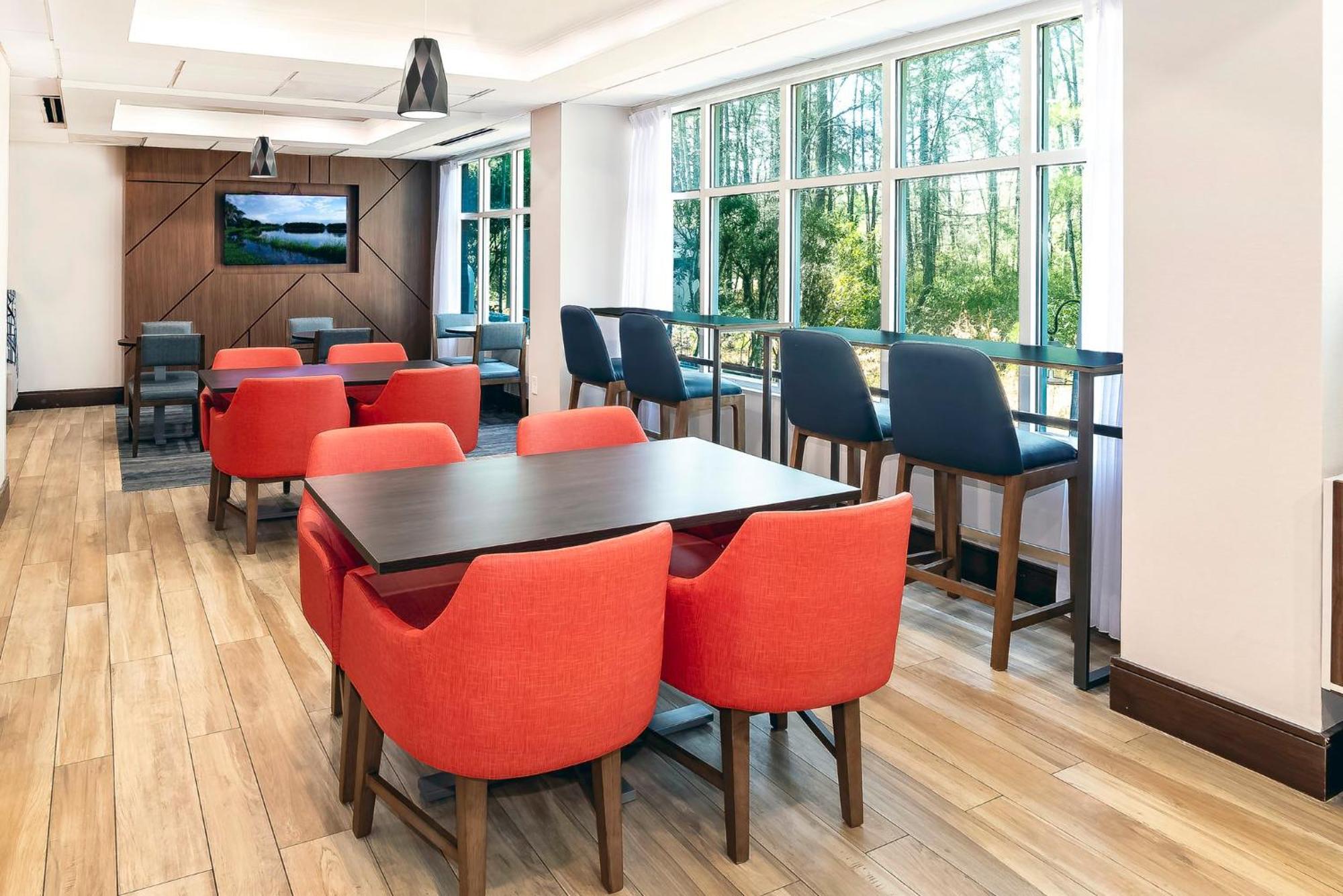 Holiday Inn Express & Suites Walterboro By Ihg מראה חיצוני תמונה